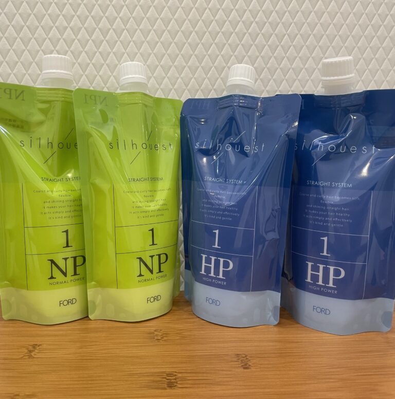 ストレートと縮毛矯正