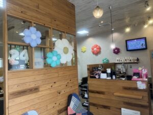 ポップな店内に♪