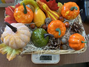 ハロウィン重さ当てクイズ正解発表